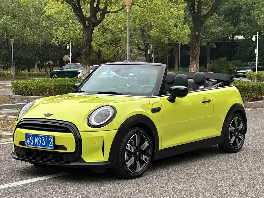 MINI Cooper (3-door) — фото 1