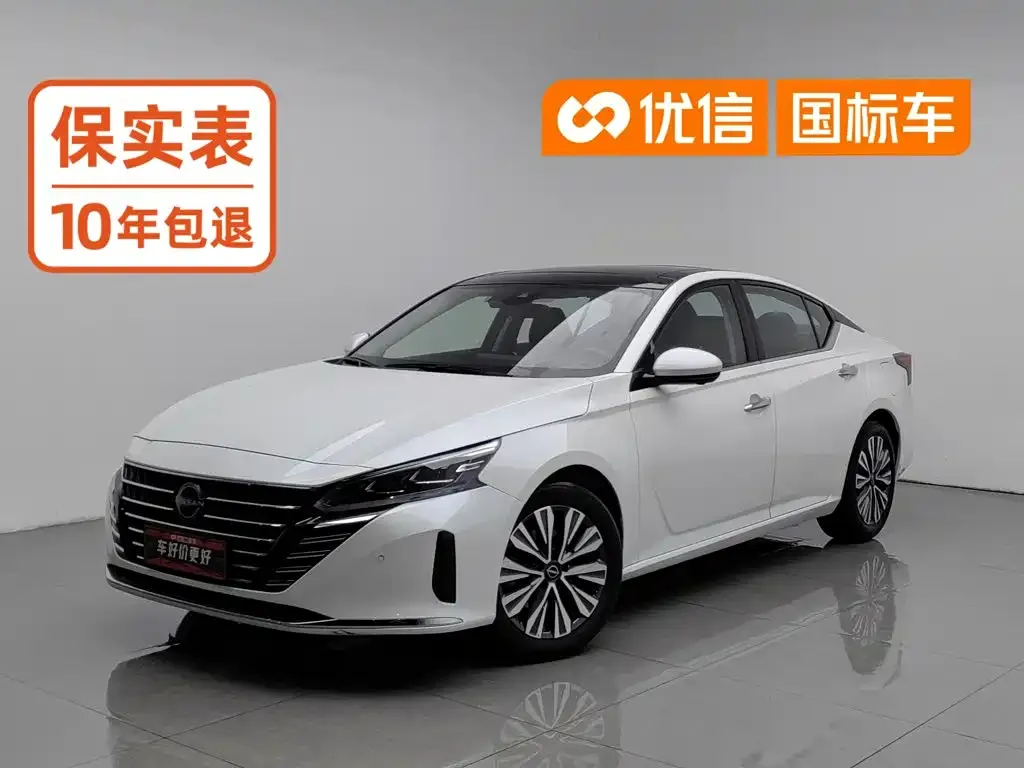 Nissan Teana — фото 1