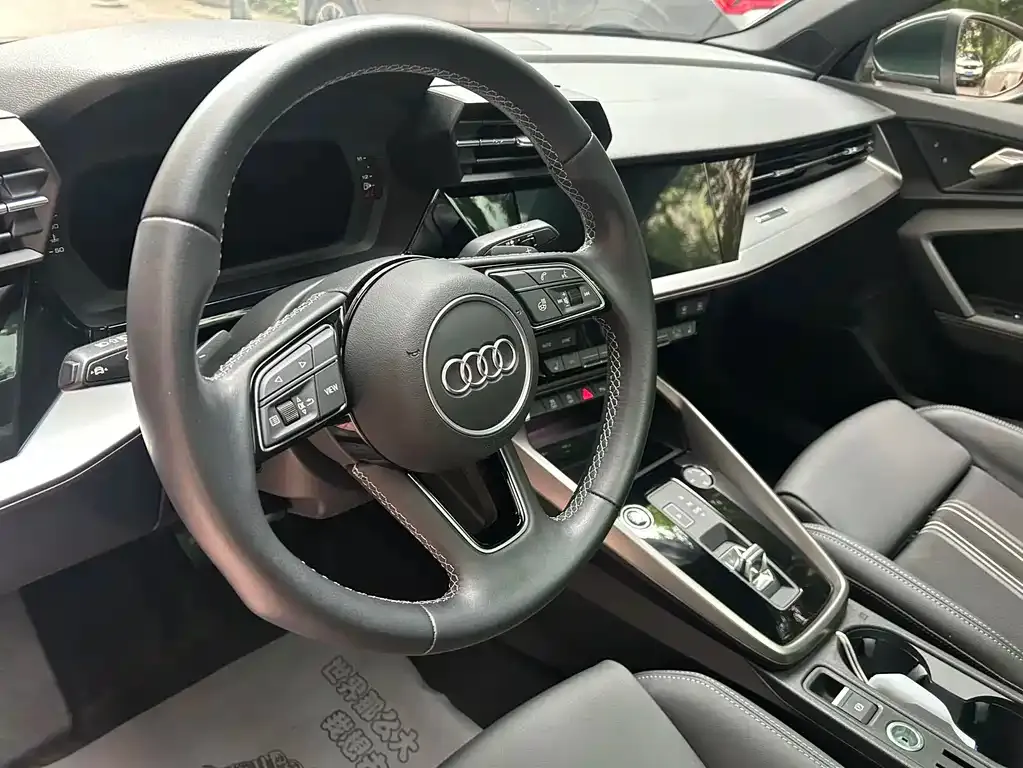 Audi A3 — фото 2