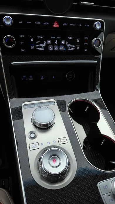 Genesis GV80 — фото 2