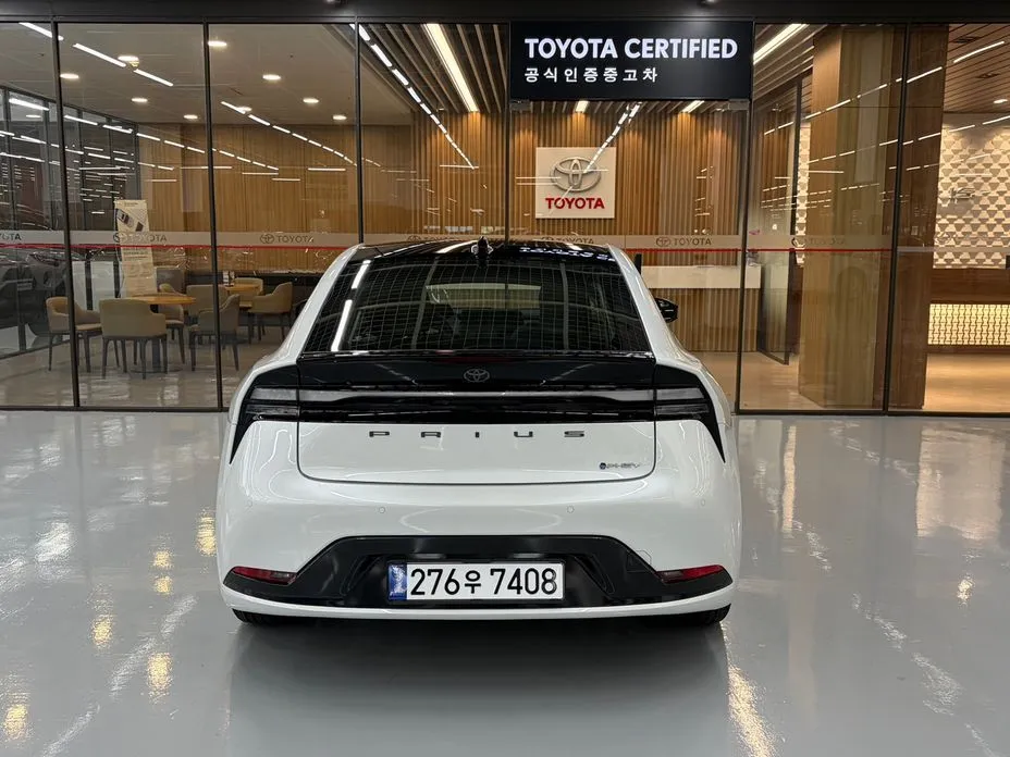 Toyota Prius — фото 4