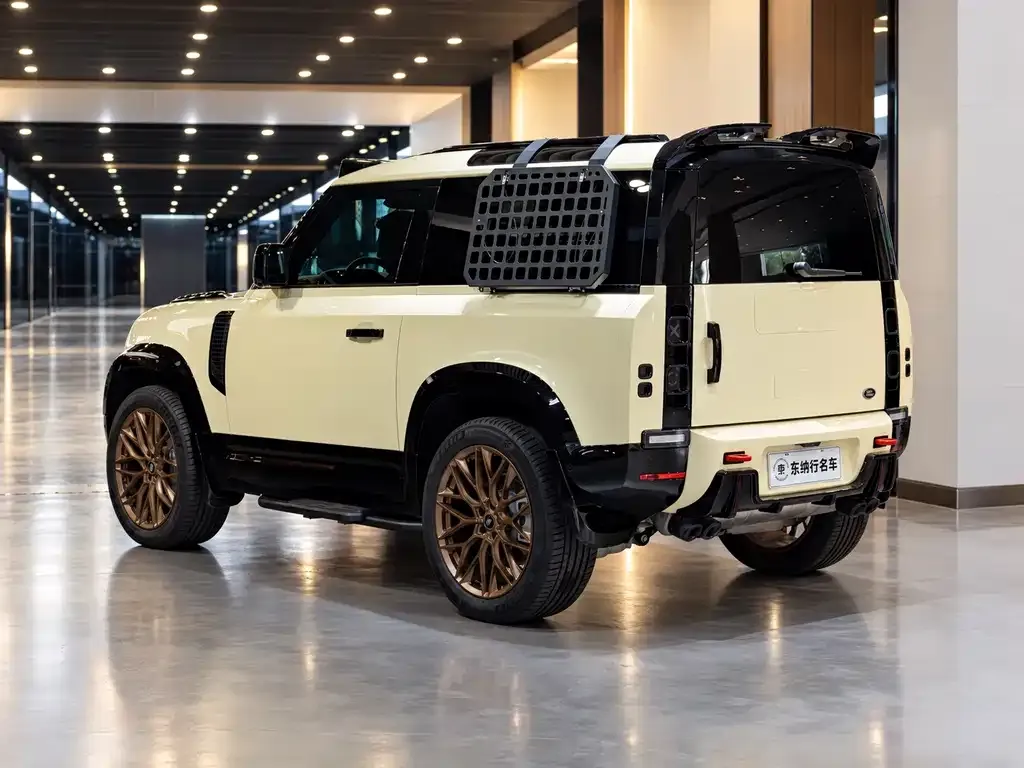 Land Rover Defender — фото 3