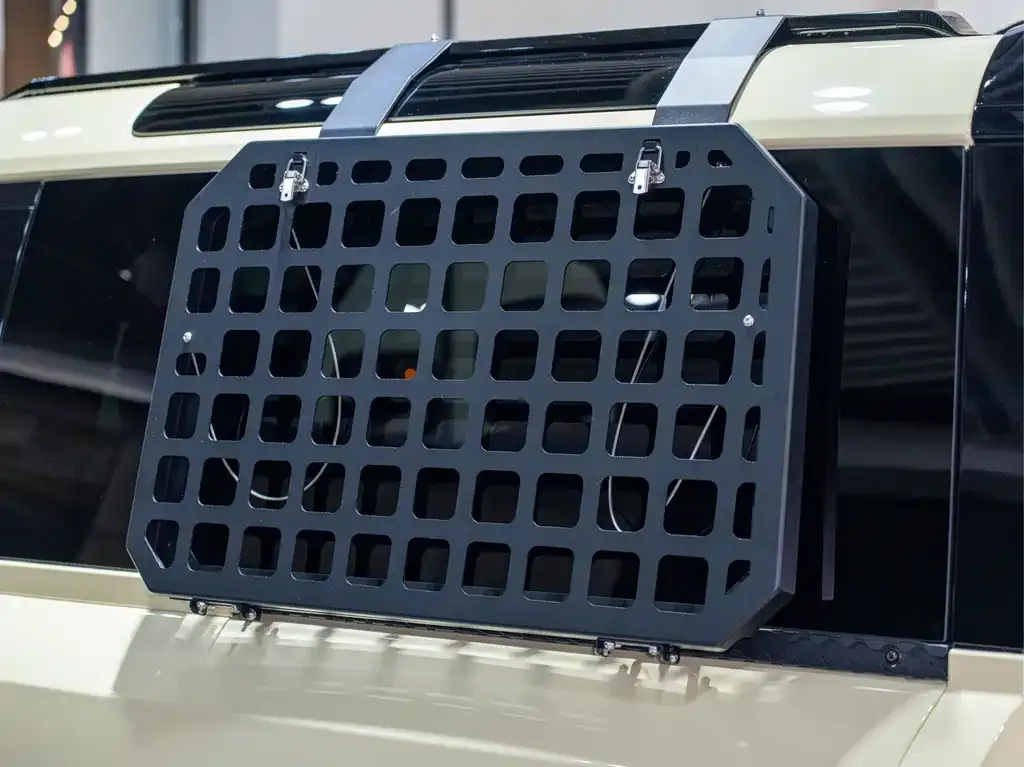 Land Rover Defender — фото 8