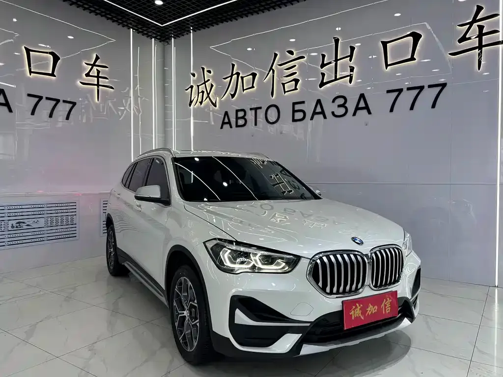 BMW X1 — фото 2