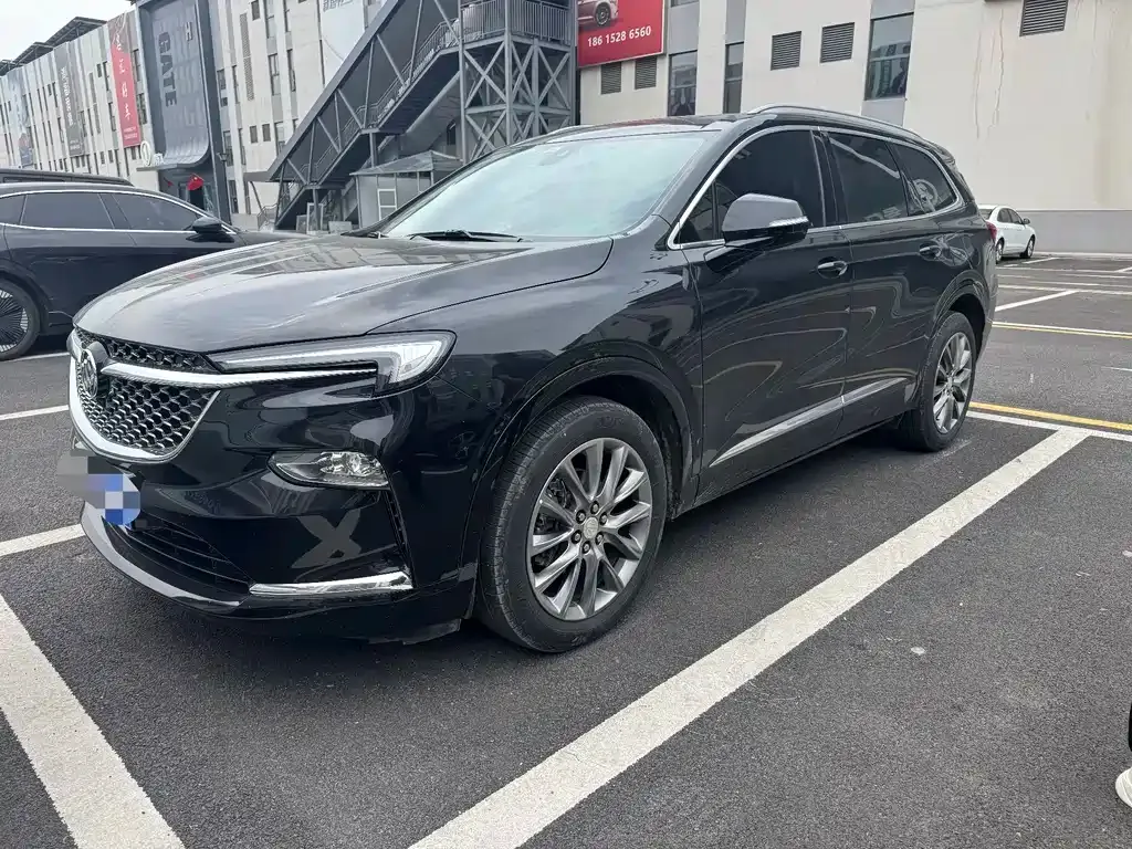 Buick Enclave — фото 1