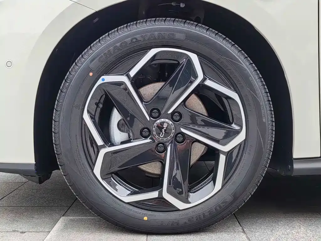 BYD Seal 06 DM-i Touring — фото 2