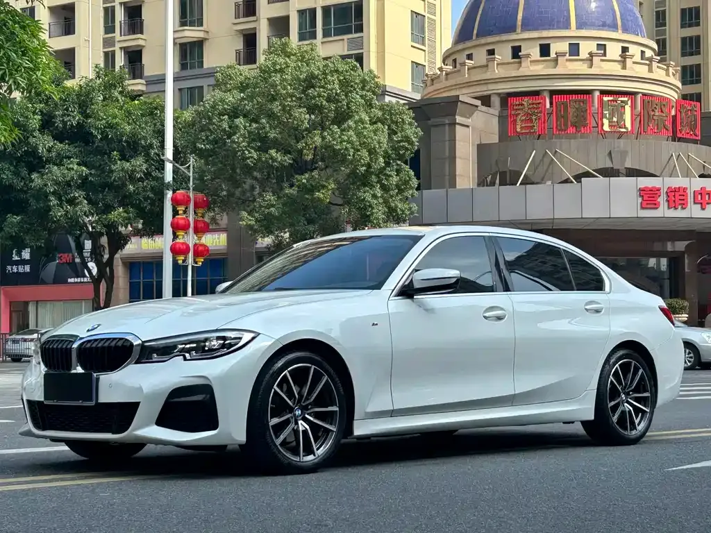 BMW 3 Series — фото 1