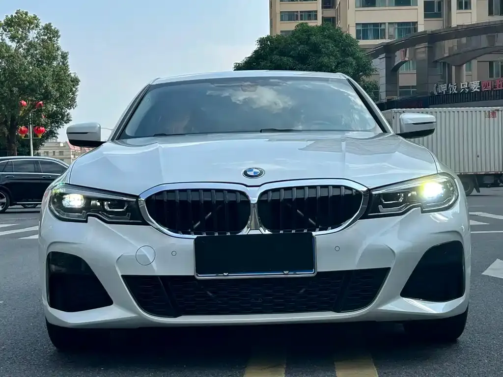 BMW 3 Series — фото 2