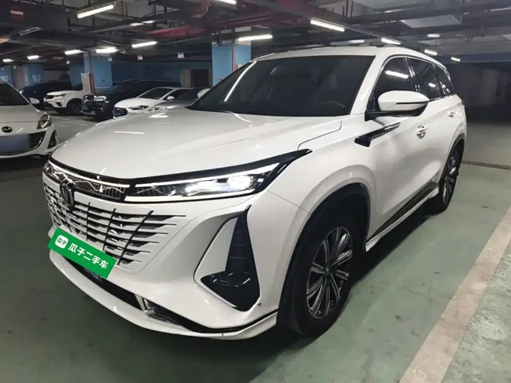Changan CS75 PLUS — фото 8