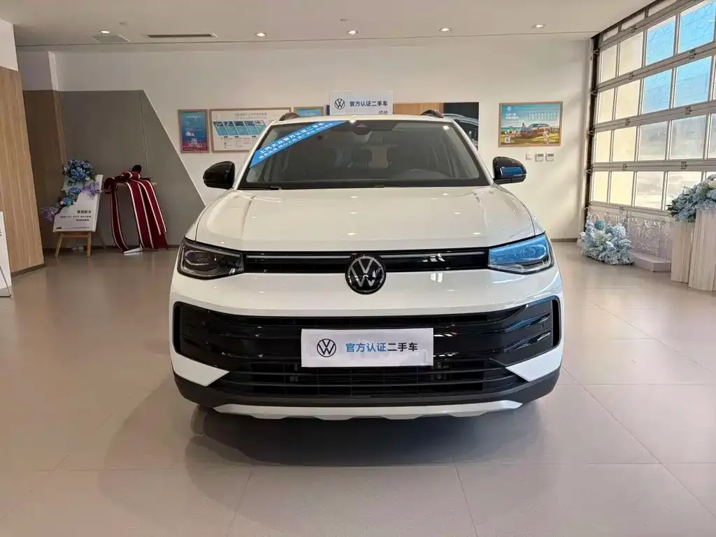 Volkswagen Tharu — фото 8
