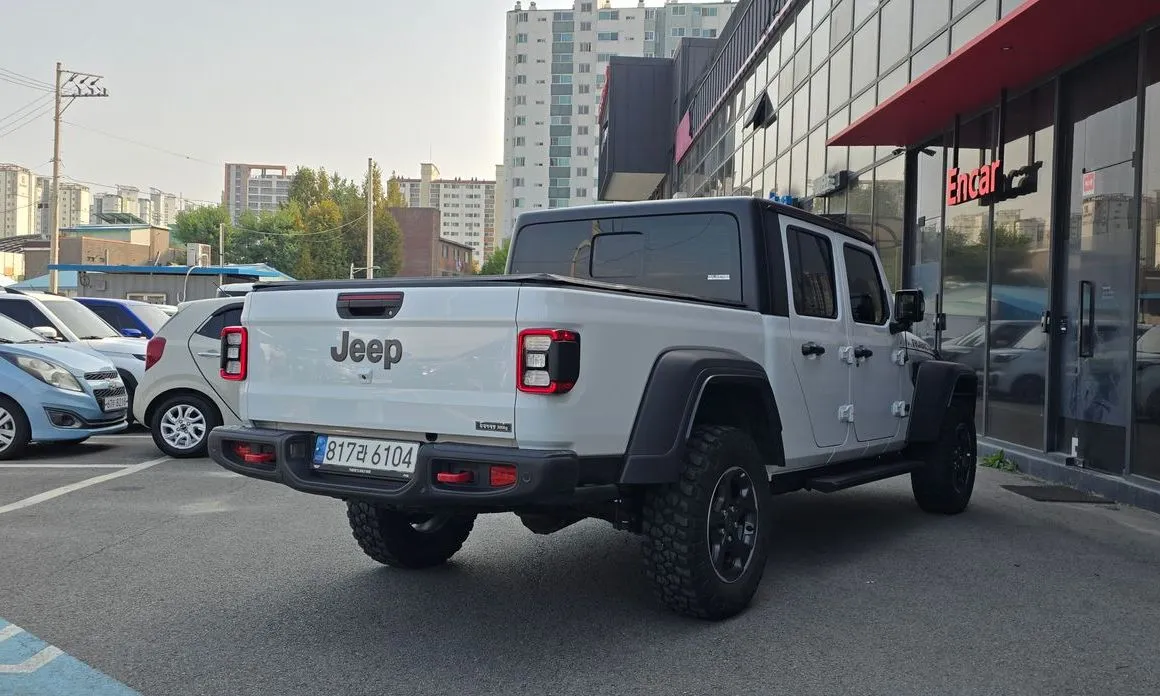 Jeep Gladiator — фото 3