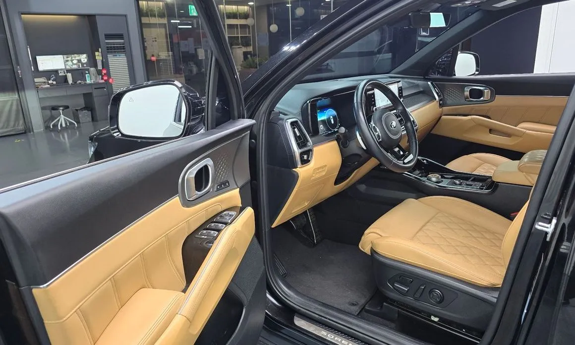 Kia Sorento — фото 6