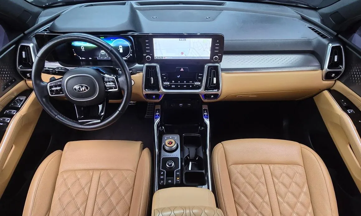 Kia Sorento — фото 8