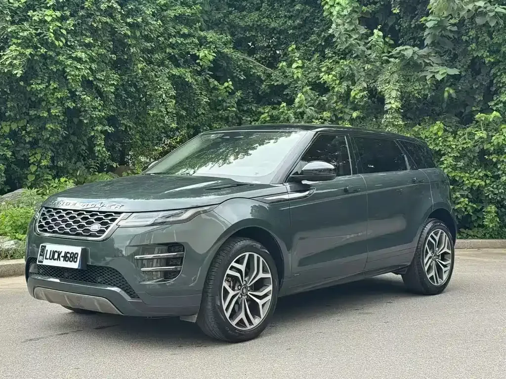 Land Rover Evoque — фото 1