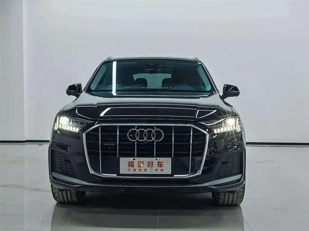 Audi Q7 — фото 3