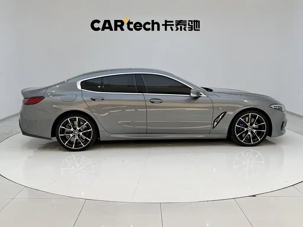 BMW 8 Series — фото 8