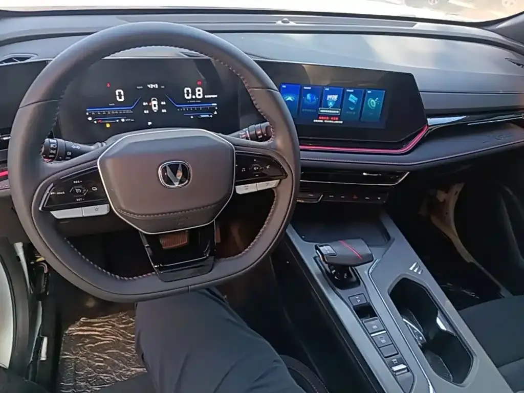 Changan X5 PLUS — фото 2