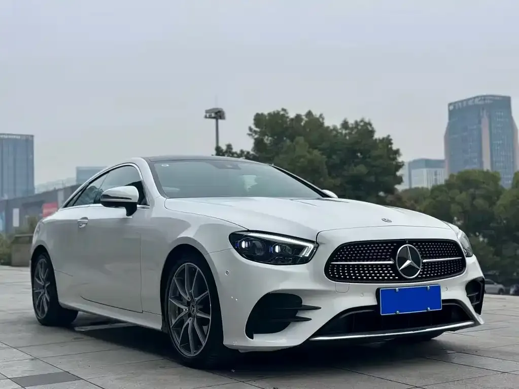 Mercedes-Benz E-Class (Import) — фото 8