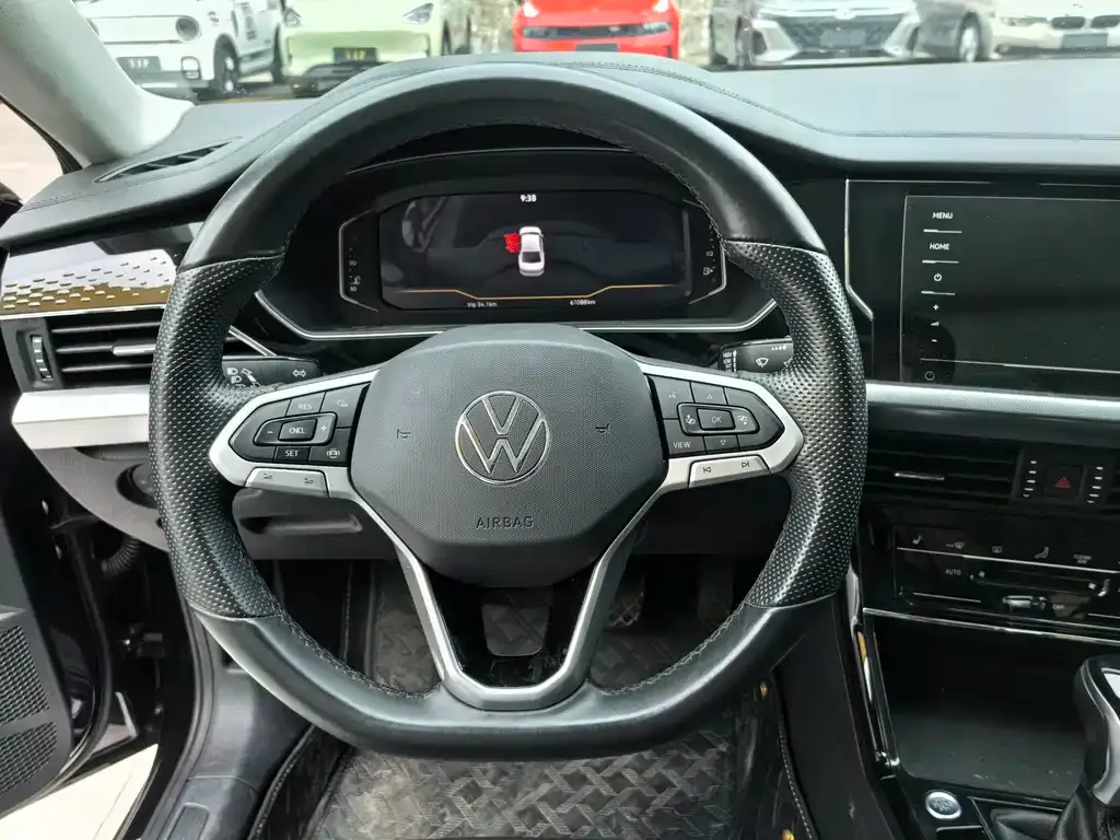 Volkswagen Passat — фото 6