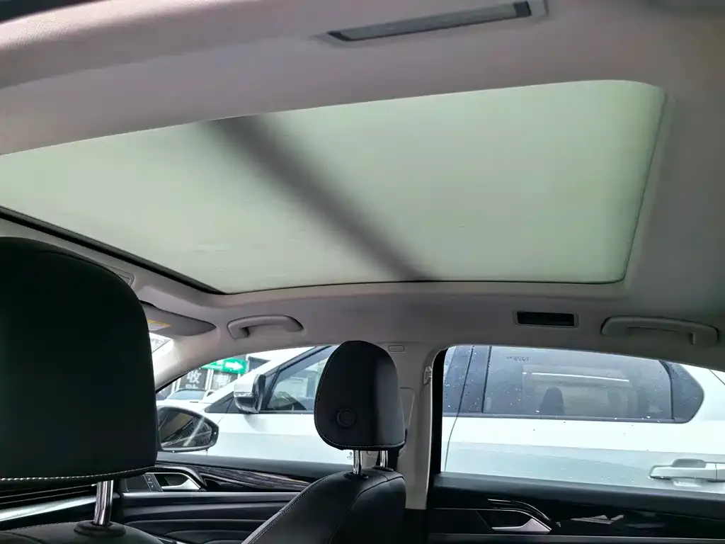 Volkswagen Passat — фото 3