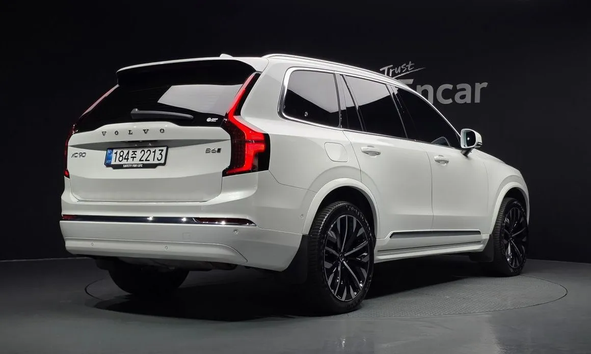 Volvo XC90 — фото 3