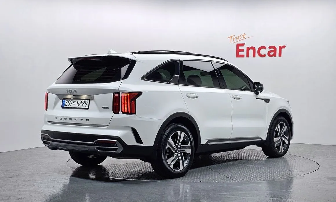 Kia Sorento — фото 4