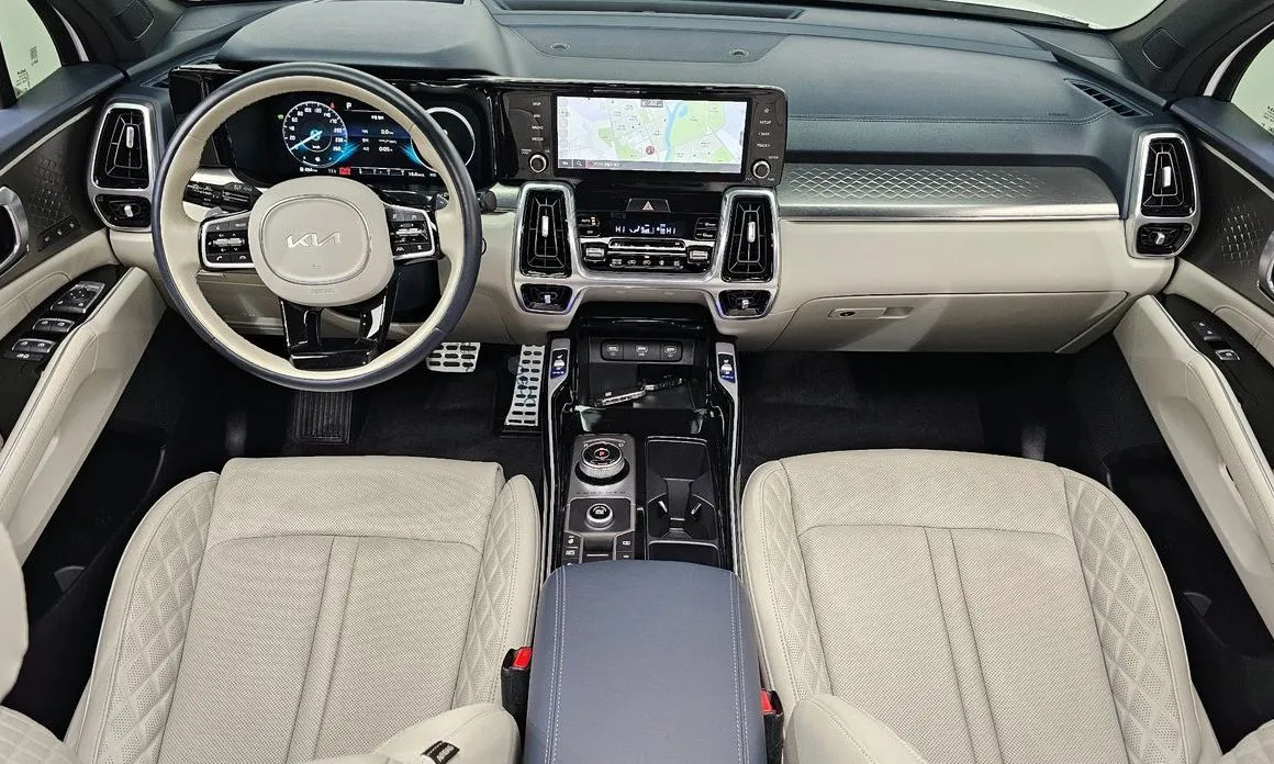 Kia Sorento — фото 10