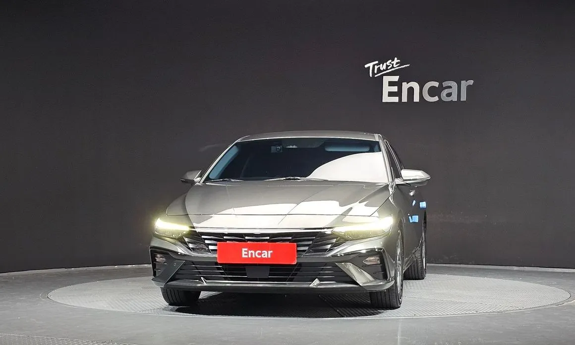 Hyundai AVANTE — фото 3