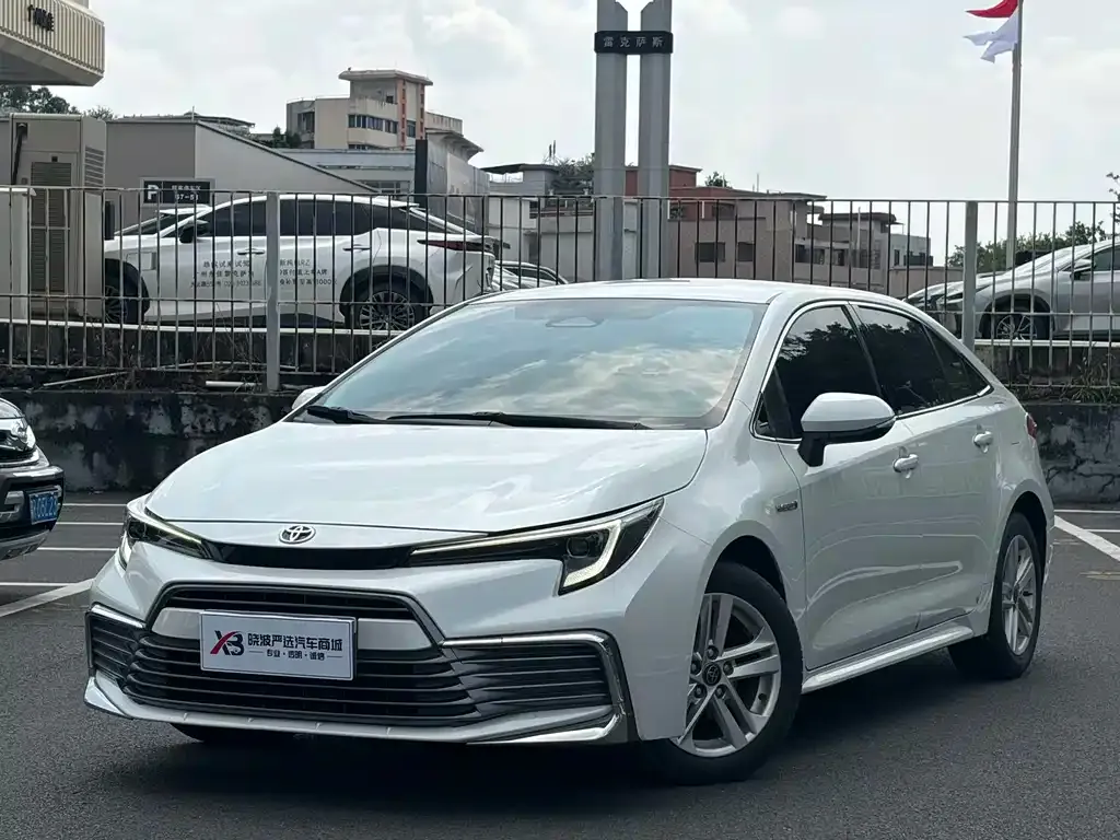 Toyota Levin — фото 1