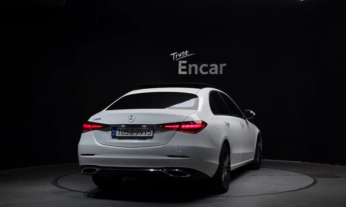 Mercedes-Benz C-Class — фото 7