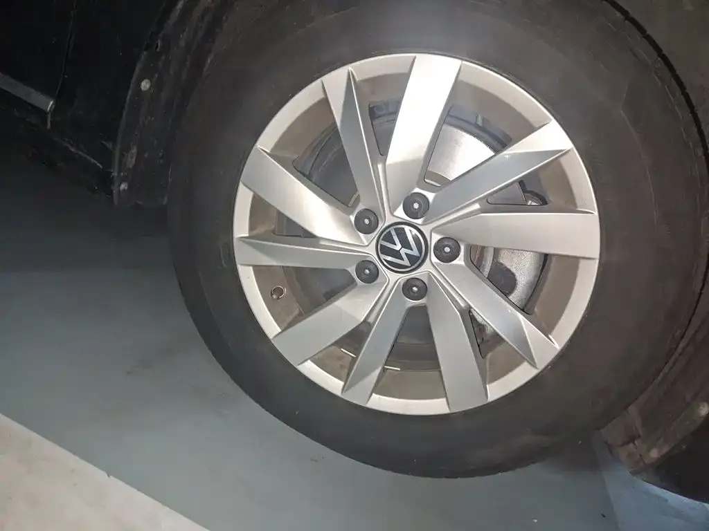 Volkswagen Passat — фото 2