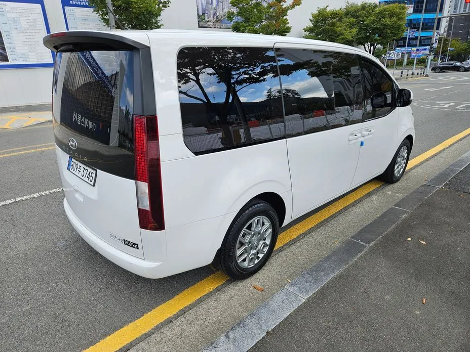 Hyundai Staria — фото 9