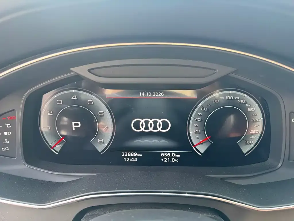Audi A6L — фото 2