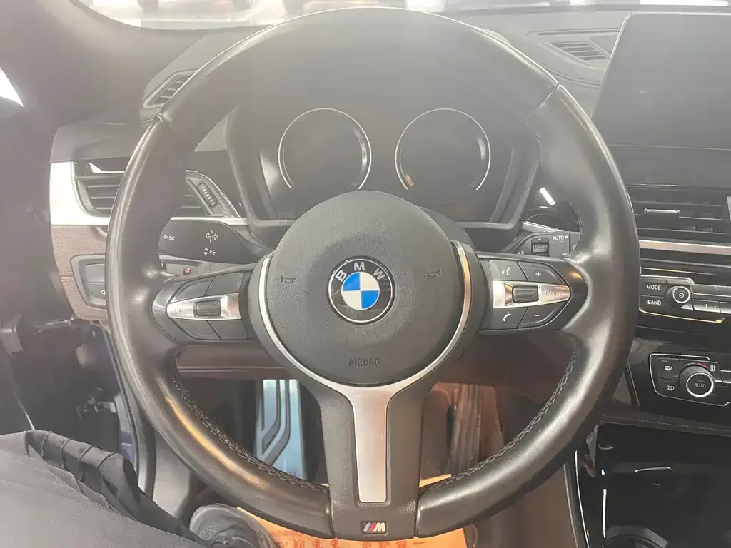 BMW X2 — фото 7