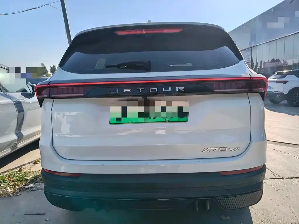 Jetour X70 C-DM — фото 3