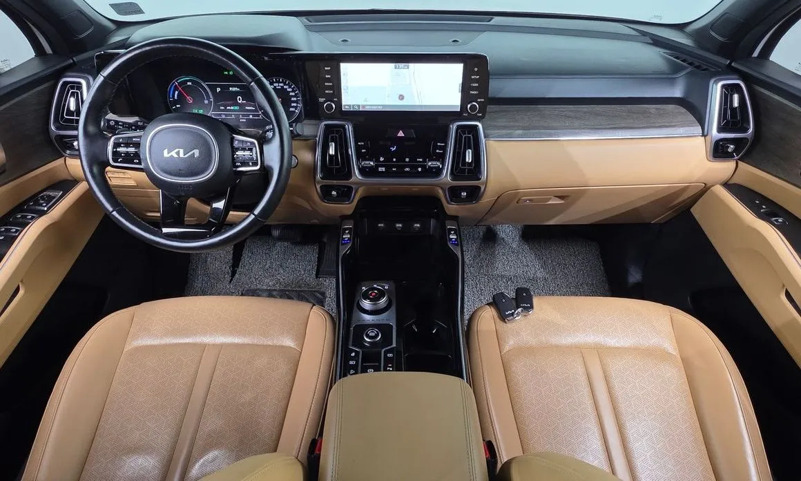 Kia Sorento — фото 8