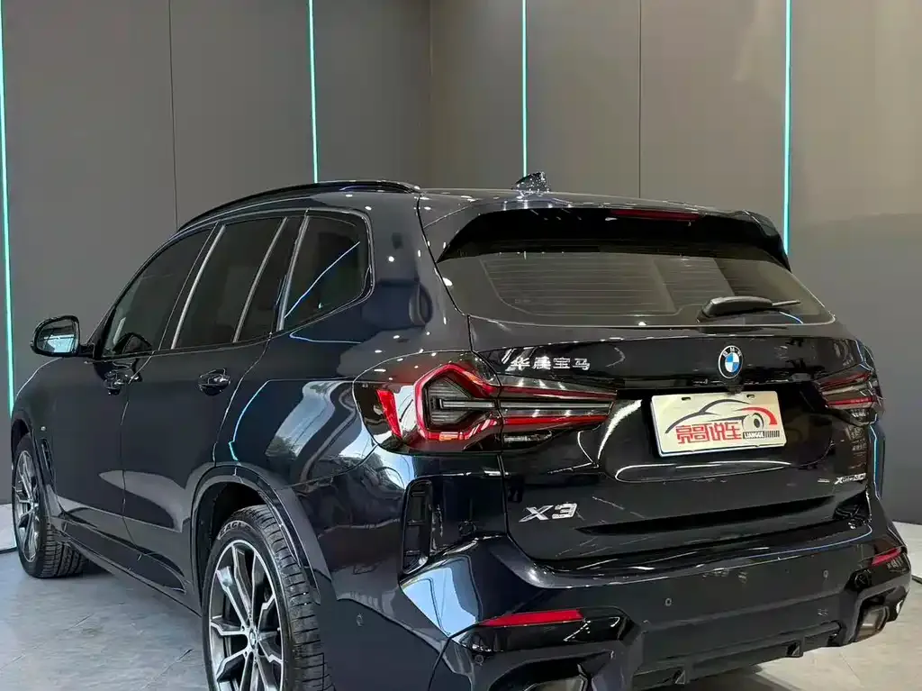 BMW X3 — фото 10