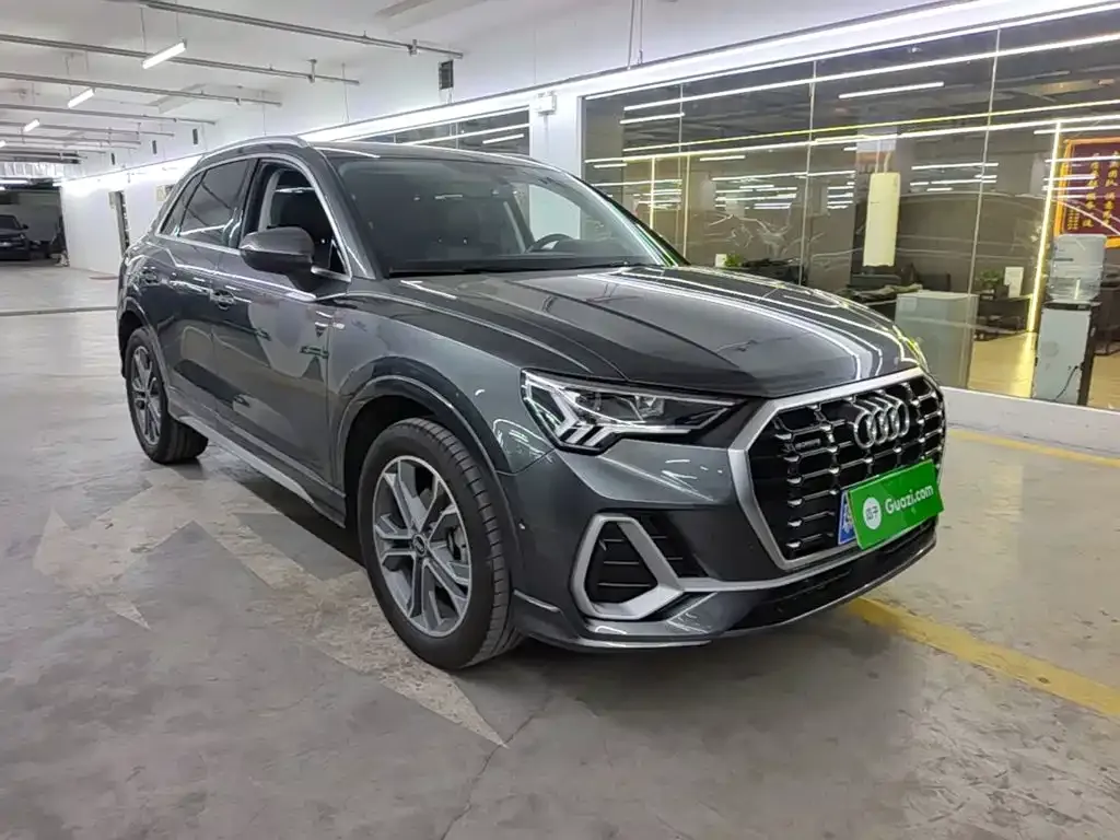 Audi Q3 — фото 5