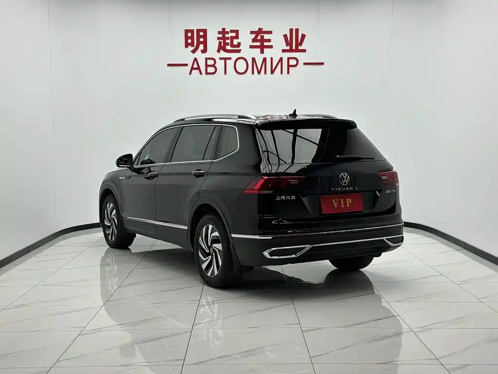 Volkswagen Tiguan L — фото 5