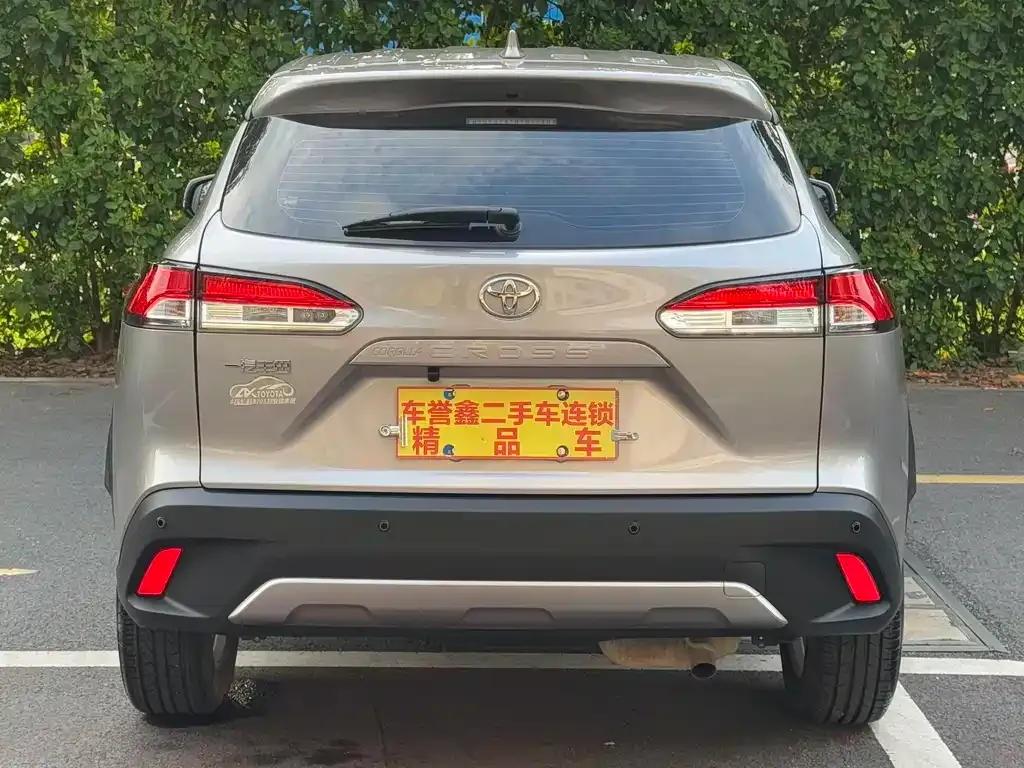 Toyota Corolla Cross — фото 4