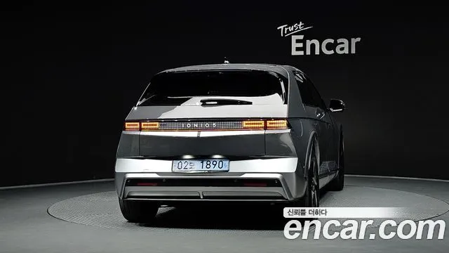 Hyundai Ioniq5 — фото 2