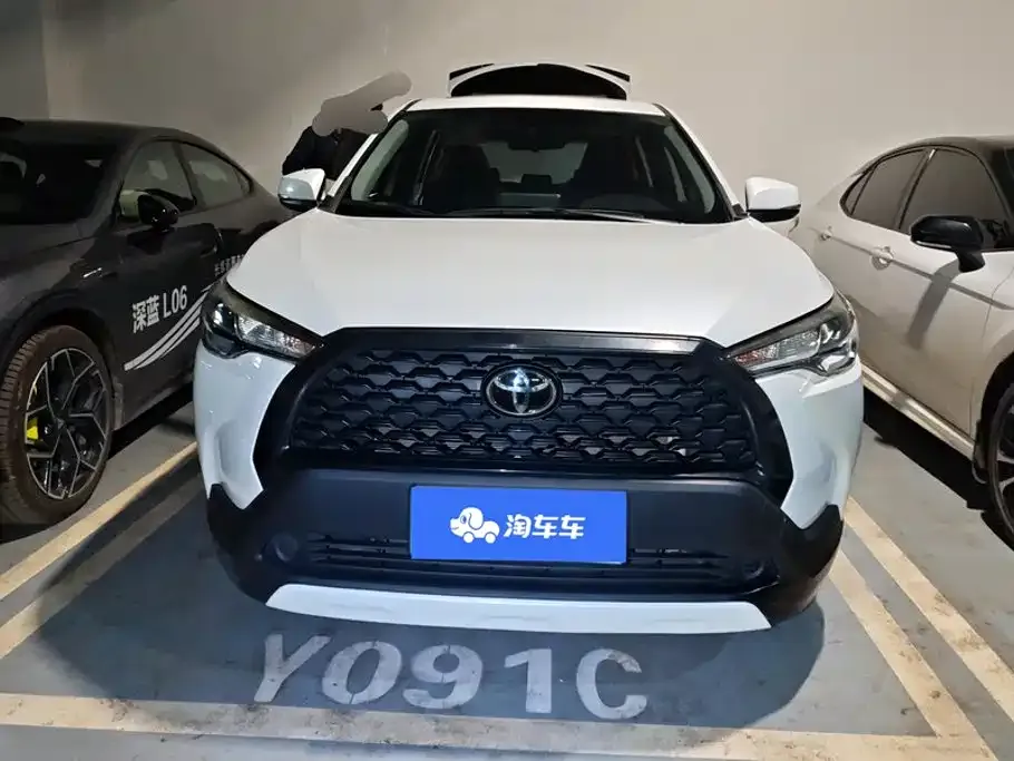 Toyota Corolla Cross — фото 3