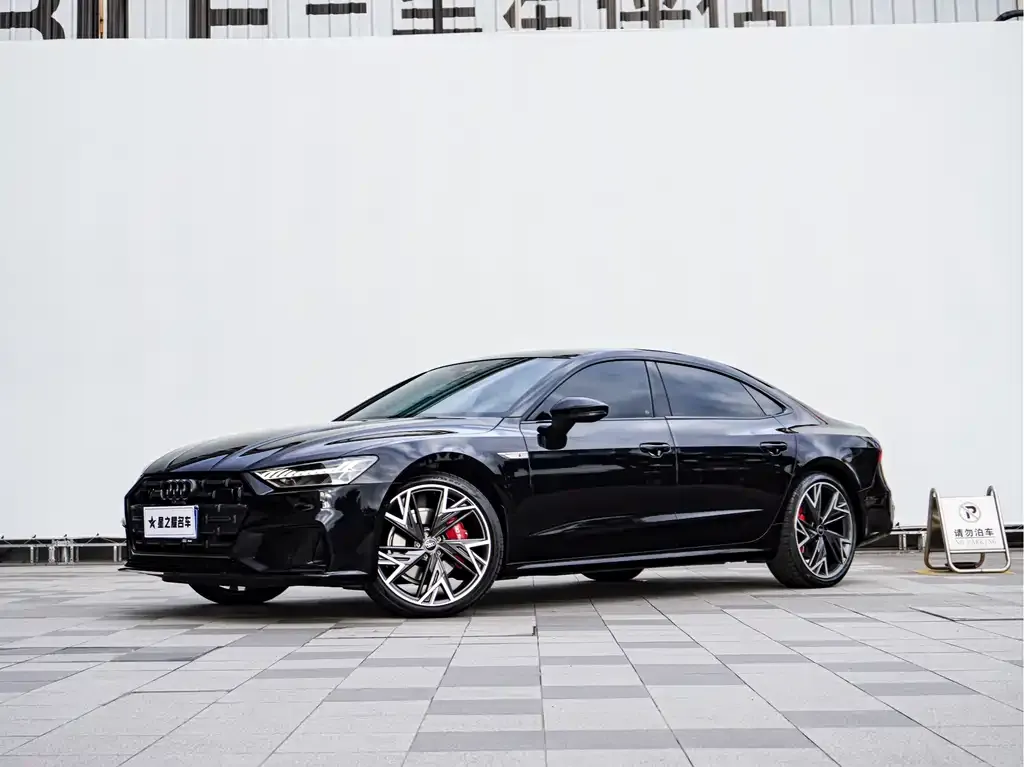 Audi A7L — фото 1
