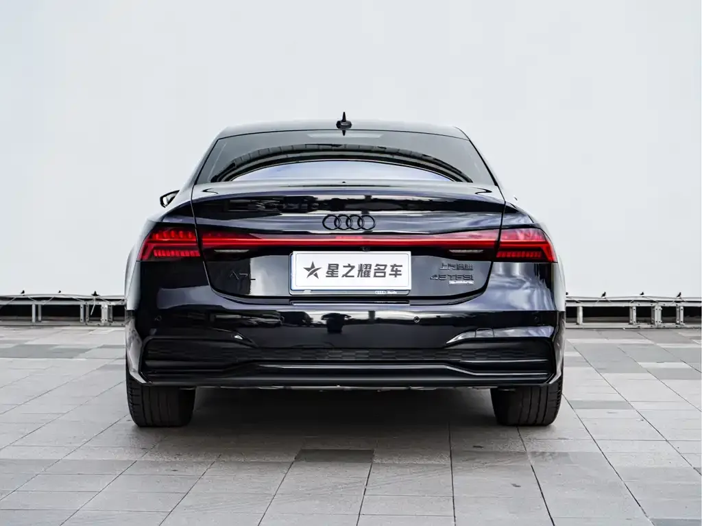 Audi A7L — фото 4
