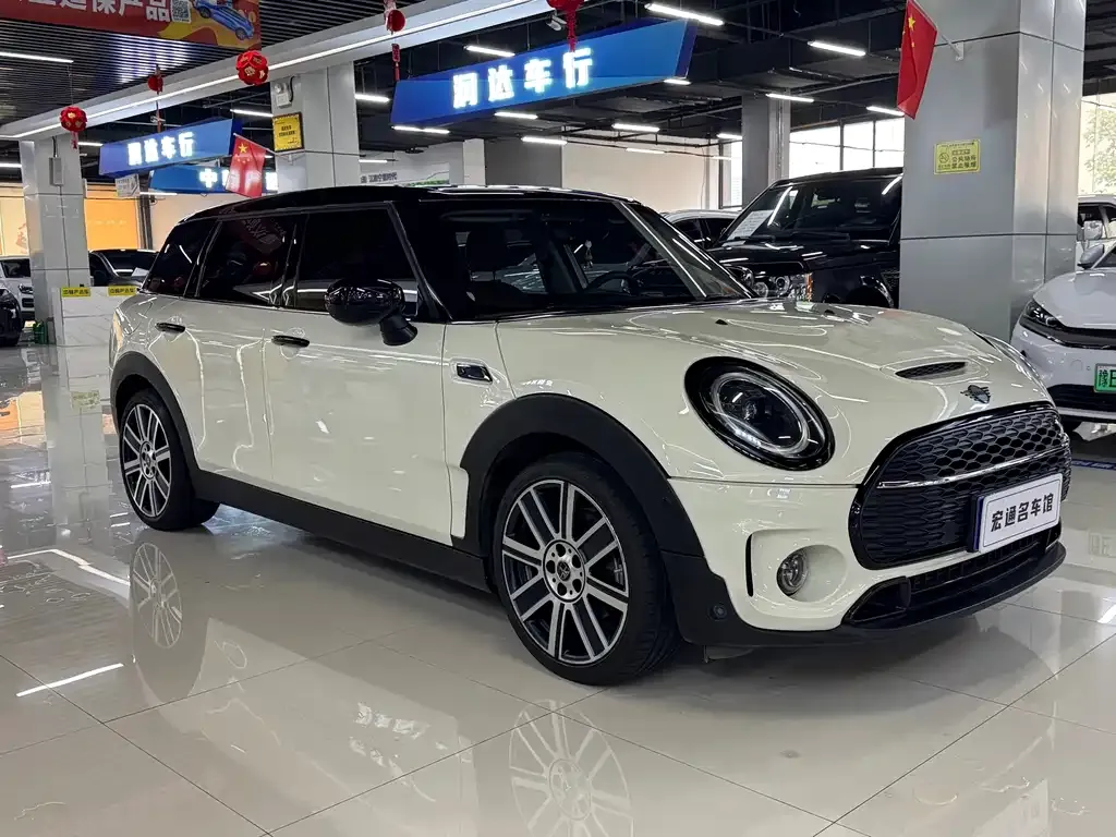 MINI Clubman — фото 4