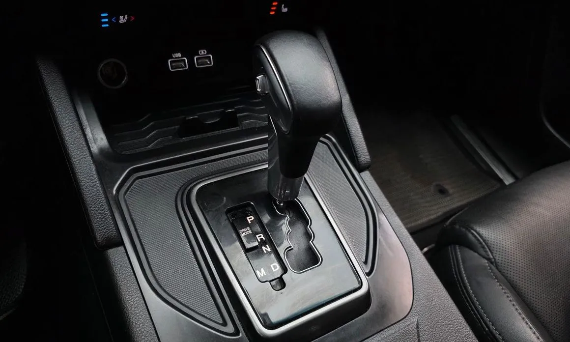 KG Mobility (Ssangyong) Rexton — фото 10