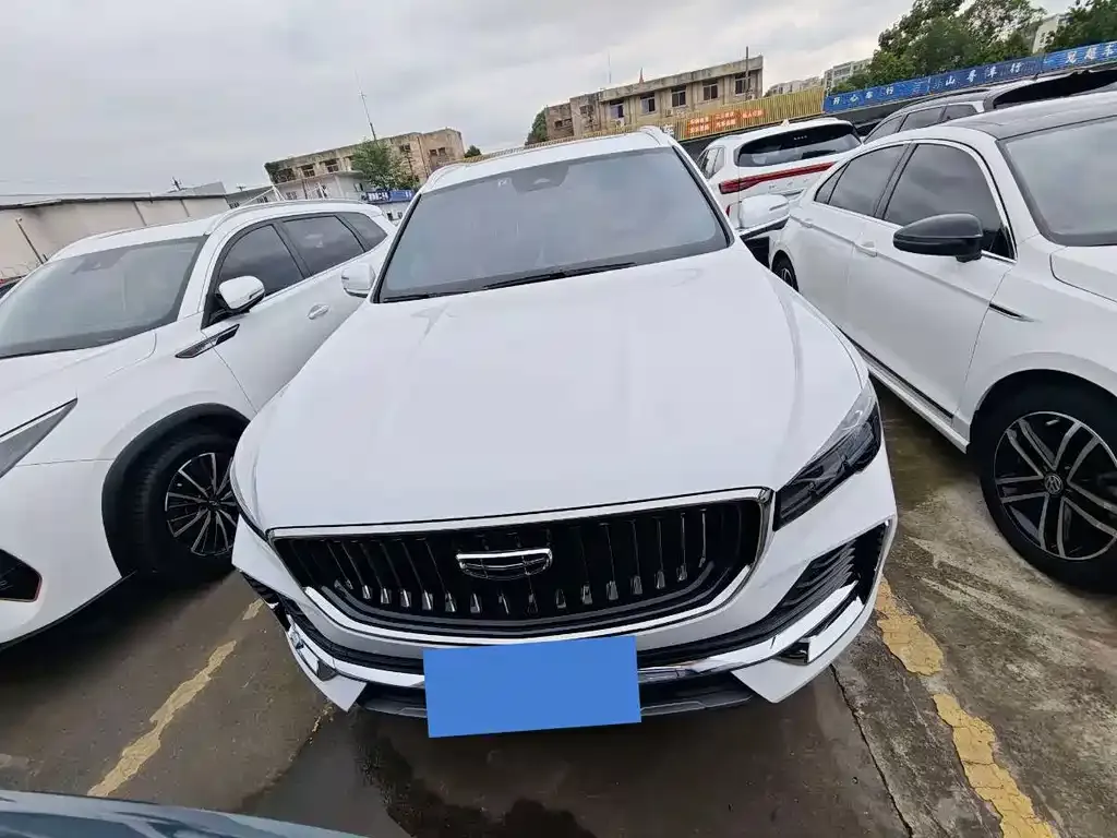 Geely Xingyue L — фото 10