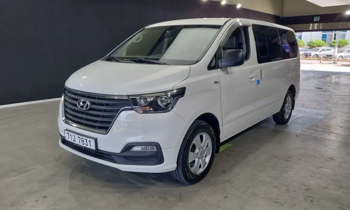 Hyundai Starex — фото 2