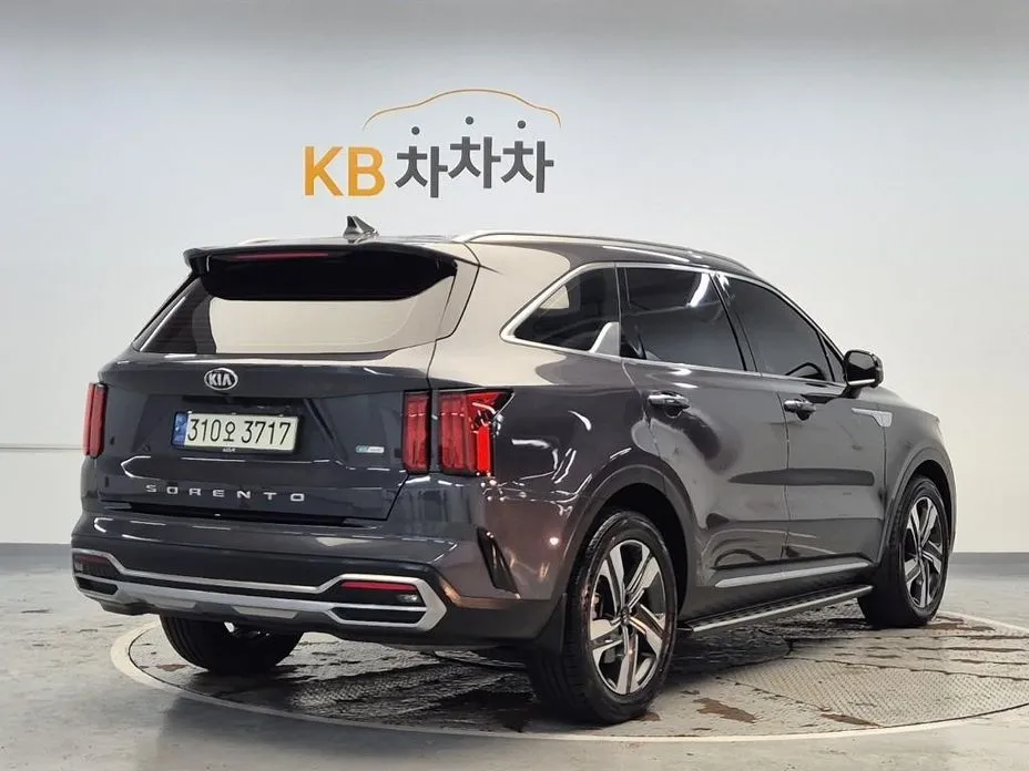 Kia Sorento — фото 3