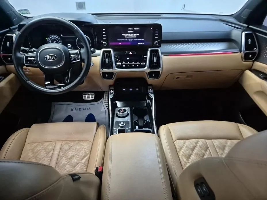Kia Sorento — фото 4